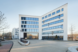 Dienstsitz Frankfurt am Main, Liegenschaft Lurgiallee (refer to: Office Frankfurt am Main Premises Lurgiallee)