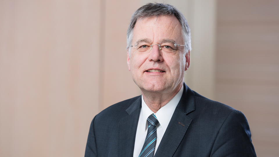 Porträtaufnahme von Raimund Röseler, Exekutivdirektor Bankenaufsicht.